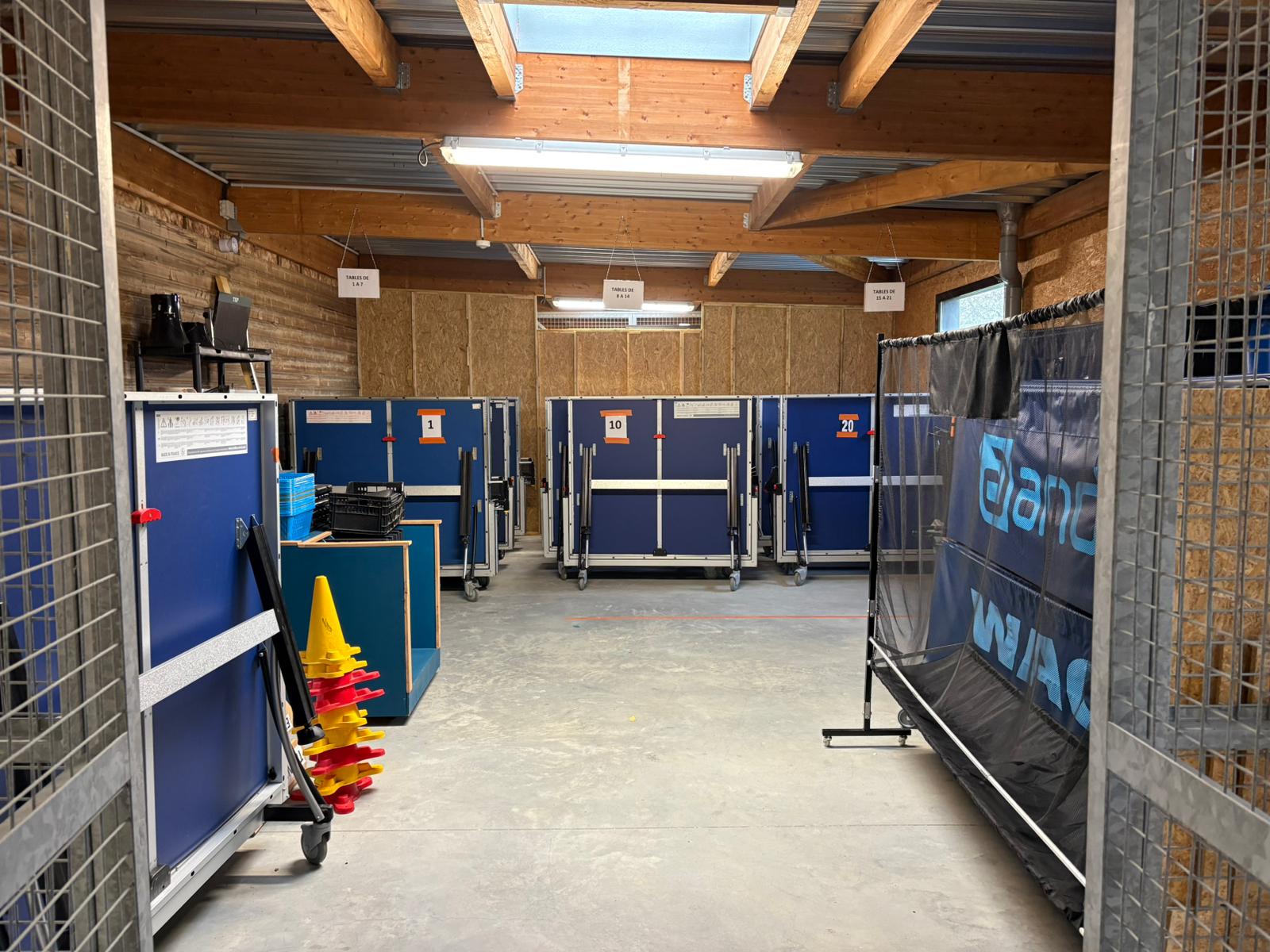 Aménagement de la salle omnisports